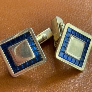 Vintage Swank cufflinks.